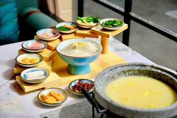 kunming hulanjian healing resort hotel
