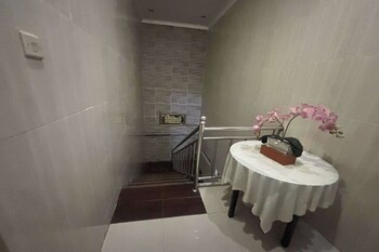 oyo 95075 matoorstay syariah