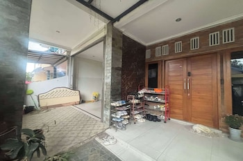 oyo 95075 matoorstay syariah