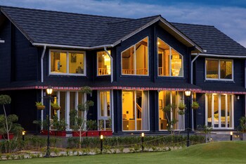 elivaas esh cottages