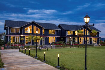 elivaas esh cottages