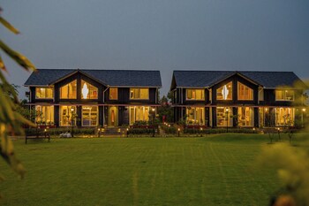 elivaas esh cottages
