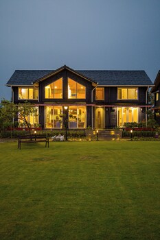 elivaas esh cottages