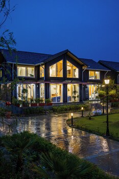 elivaas esh cottages