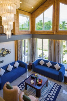 Elivaas Esh Cottages,,2 star
