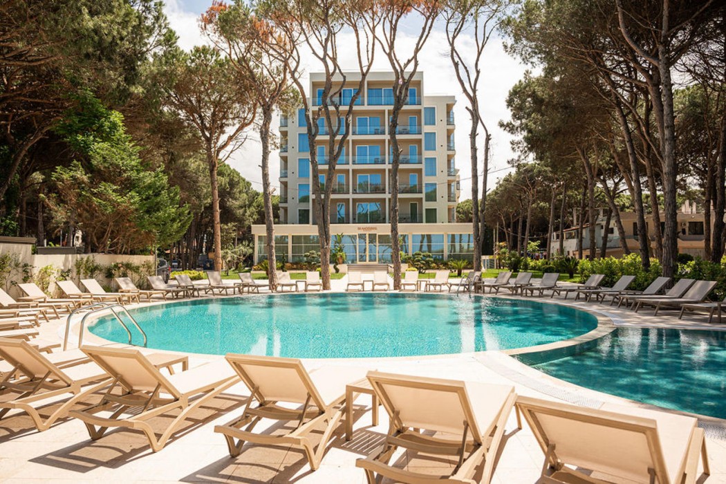 skanderbeg resort
