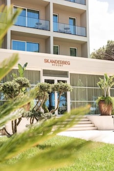 skanderbeg resort
