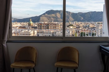 skyline boutique hotel
