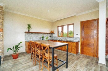Inchorroi Cottages,,2 star