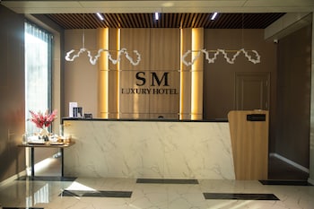 Sm Luxury Hotel,,3 star