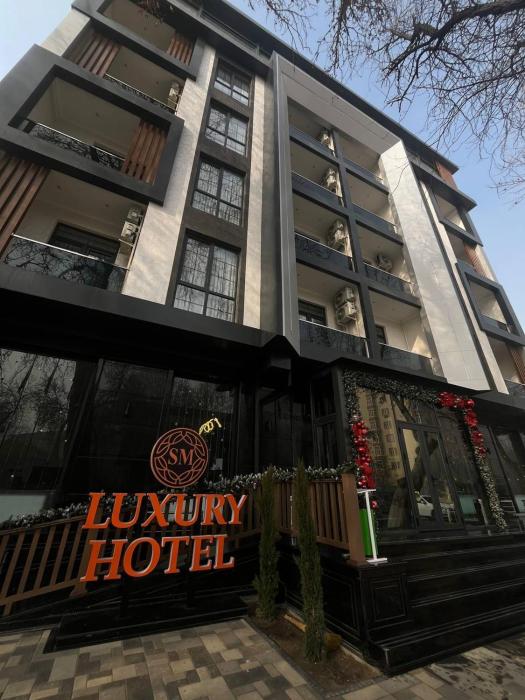 sm luxury hotel