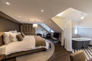 boutique hotel adara