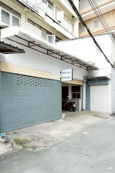 mitr inn khaosan