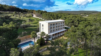 garrya romo hotel
