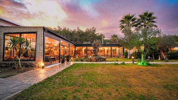 garrya romo hotel