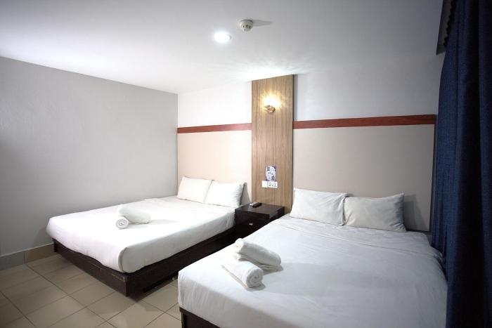 hotel putra hills at wtckl