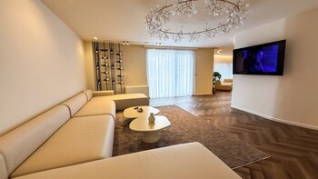 vater selected rooms