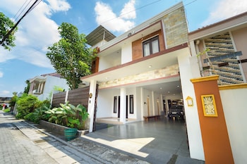 Griya Asy-Syifa Homestay By Arba,,3 star