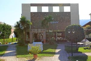 Hotel-Img