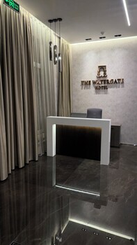 The Watergate Hotel Baku,,3 star