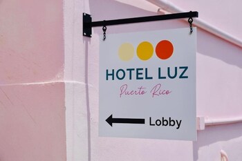 Room 5 - Modern City Stay In Santurce,,2 star