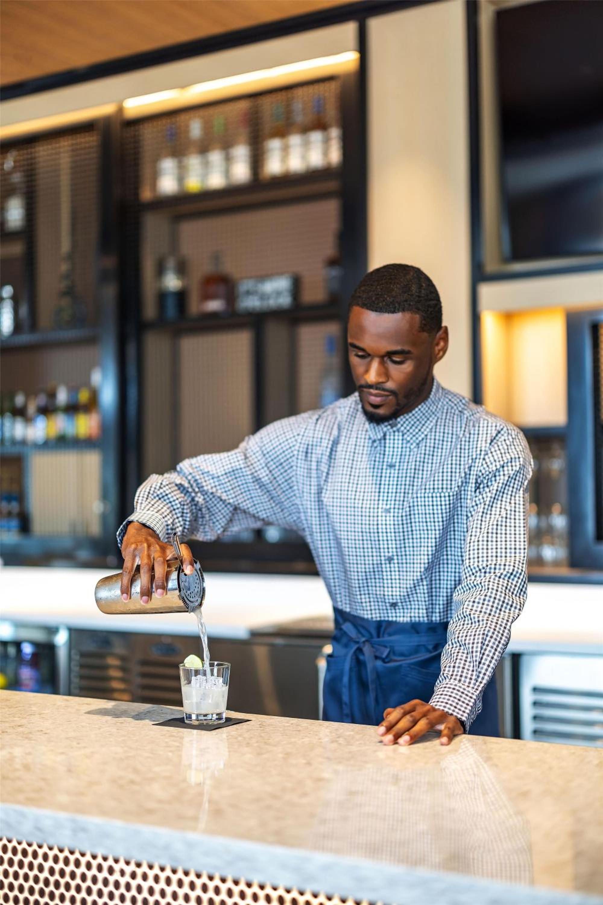hyatt place ontario airport