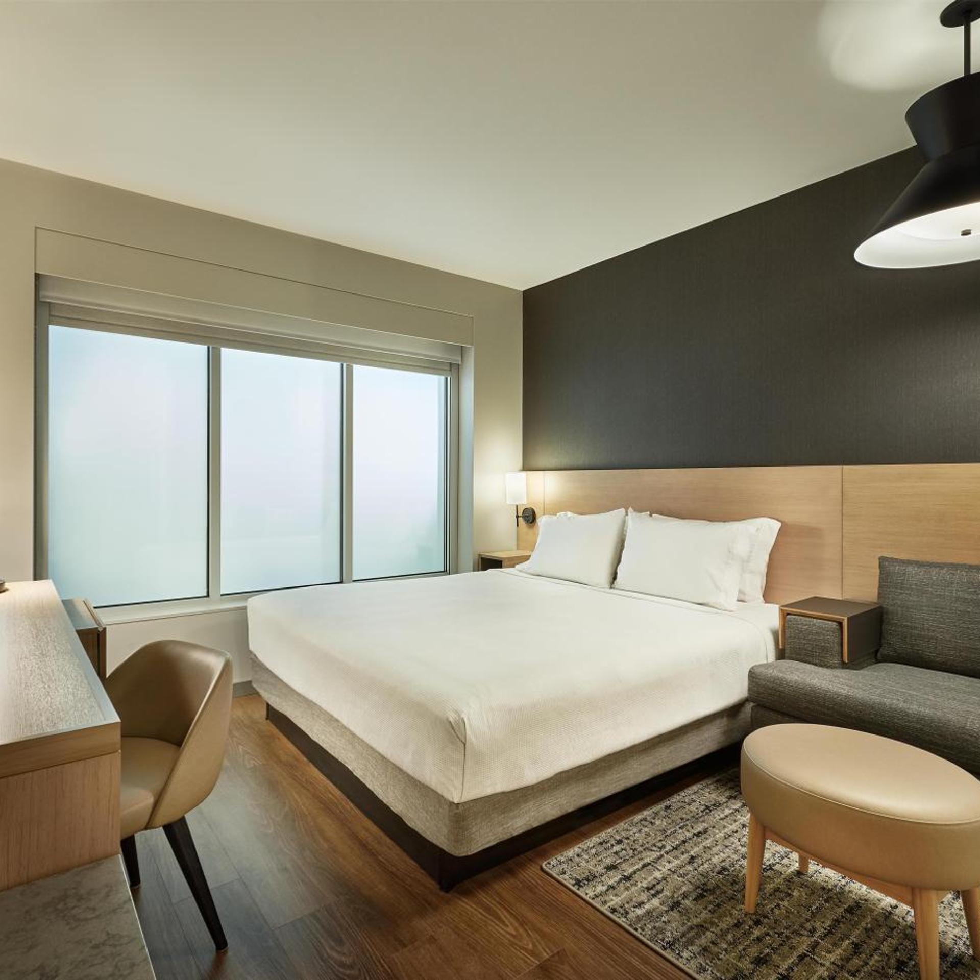 hyatt place ontario airport