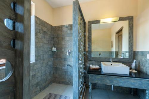 ama stays and trails taneerhulla bungalow coorg