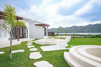 lazura serenite