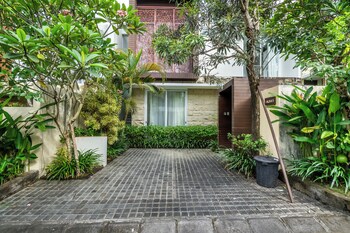 bhiseka villa nusa dua by aishwarya bali