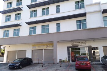 ginasuite kompleks27 hotel