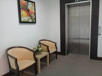 ginasuite kompleks27 hotel