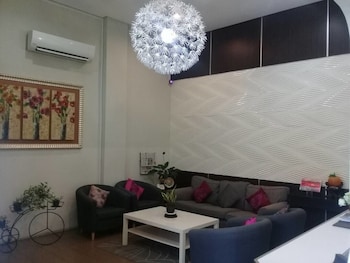 ginasuite kompleks27 hotel