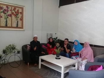 ginasuite kompleks27 hotel