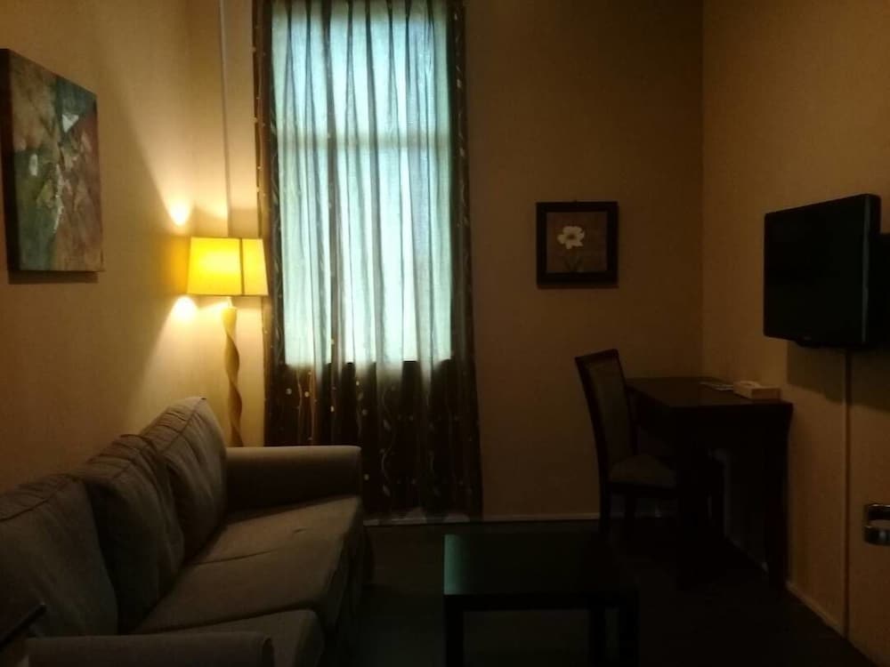 ginasuite kompleks27 hotel