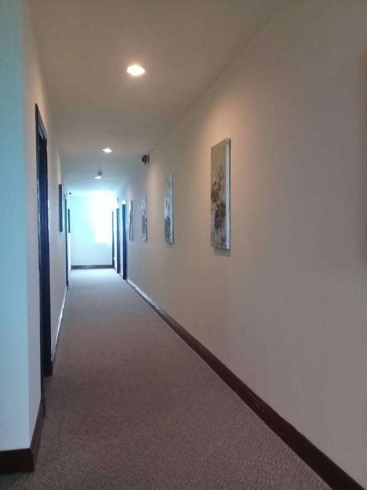 ginasuite kompleks27 hotel