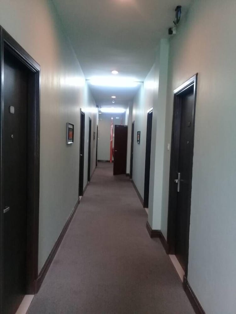 ginasuite kompleks27 hotel