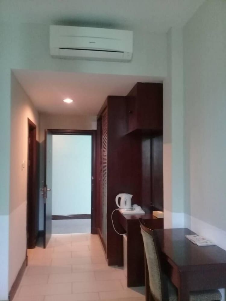 ginasuite kompleks27 hotel