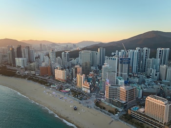 palatium haeundae by sono felice