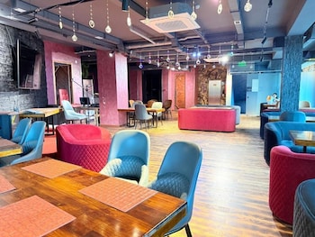 Unity Hotel - Ub Railway Station,,3 star
