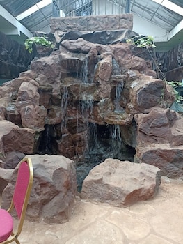 maanet gardens kutus
