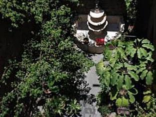 el patio 77