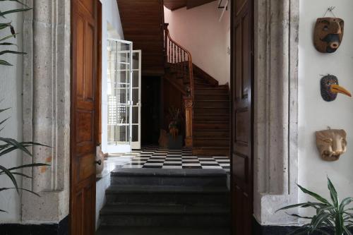 el patio 77
