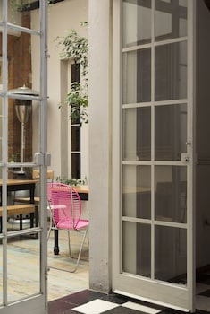el patio 77