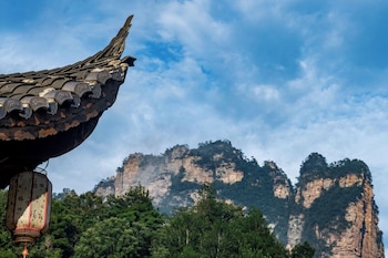 shambhala hotel of zhangjiajie