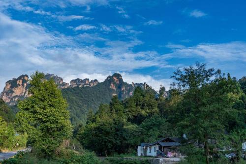 shambhala hotel of zhangjiajie