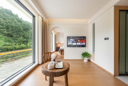 shambhala hotel of zhangjiajie