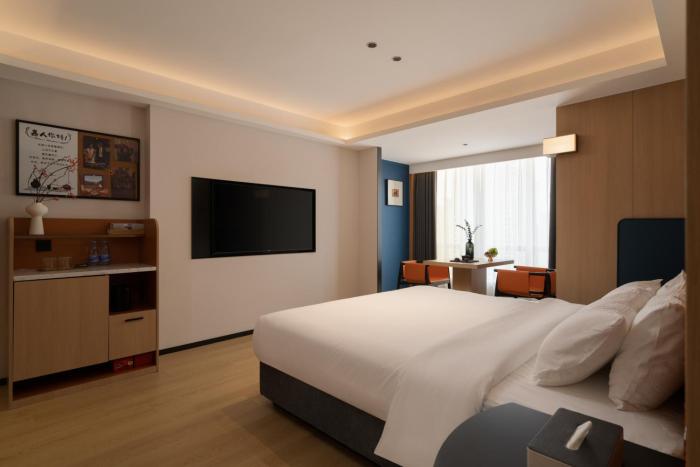 chongqing jiefangbei jiayu hotel