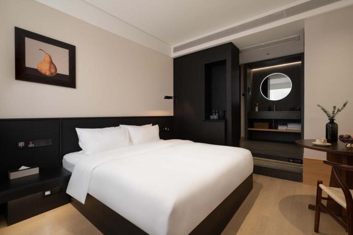 chongqing jiefangbei jiayu hotel