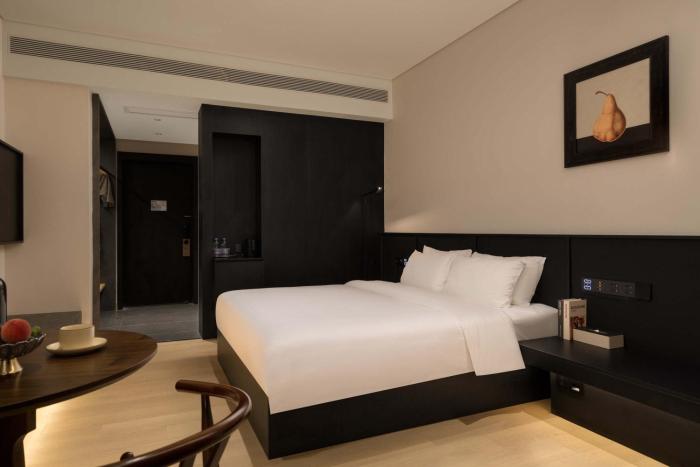 chongqing jiefangbei jiayu hotel